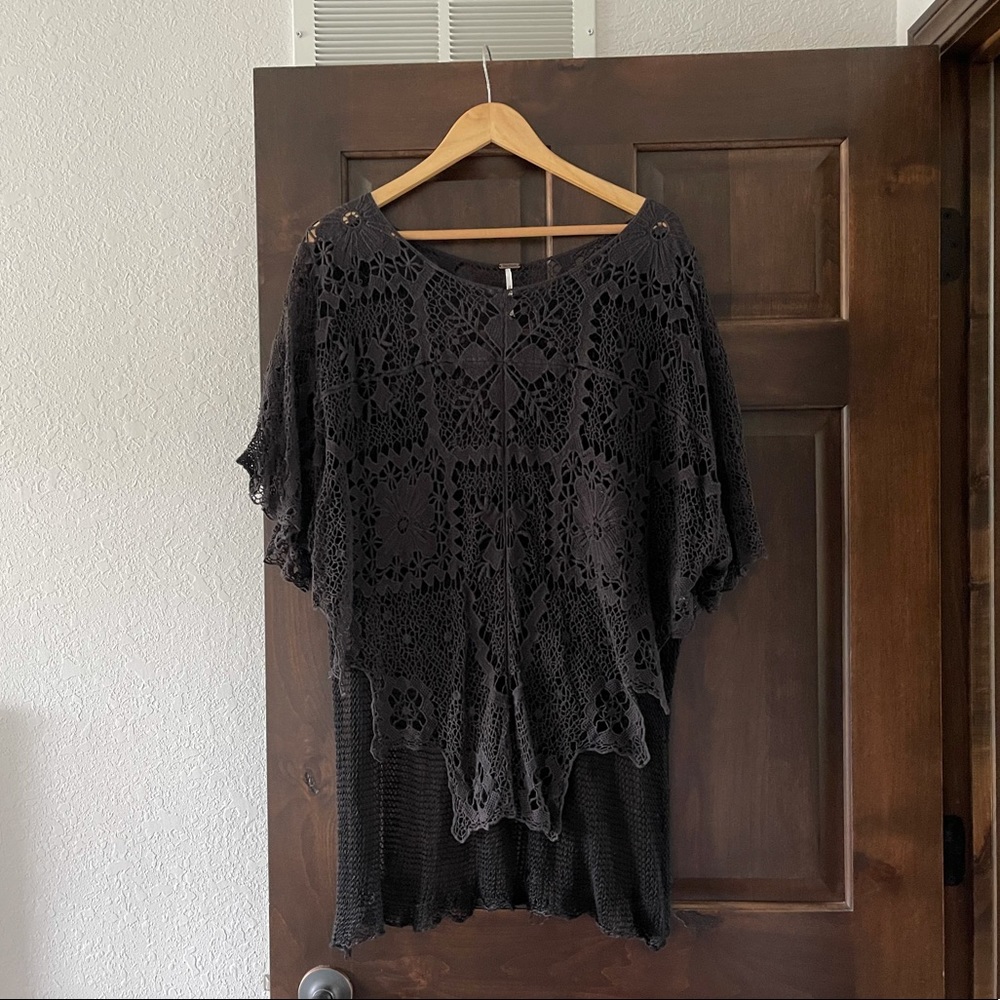 Free People lace top!